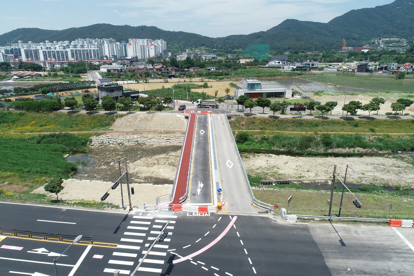 정읍시, 송령교 확장 공사 완료…11일 전면 개통 (3)
