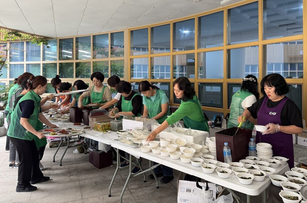 나주시 빛가람동 새마을부녀회 ‘2026 효사랑 실천운동’ 성료 첨부 이미지 3