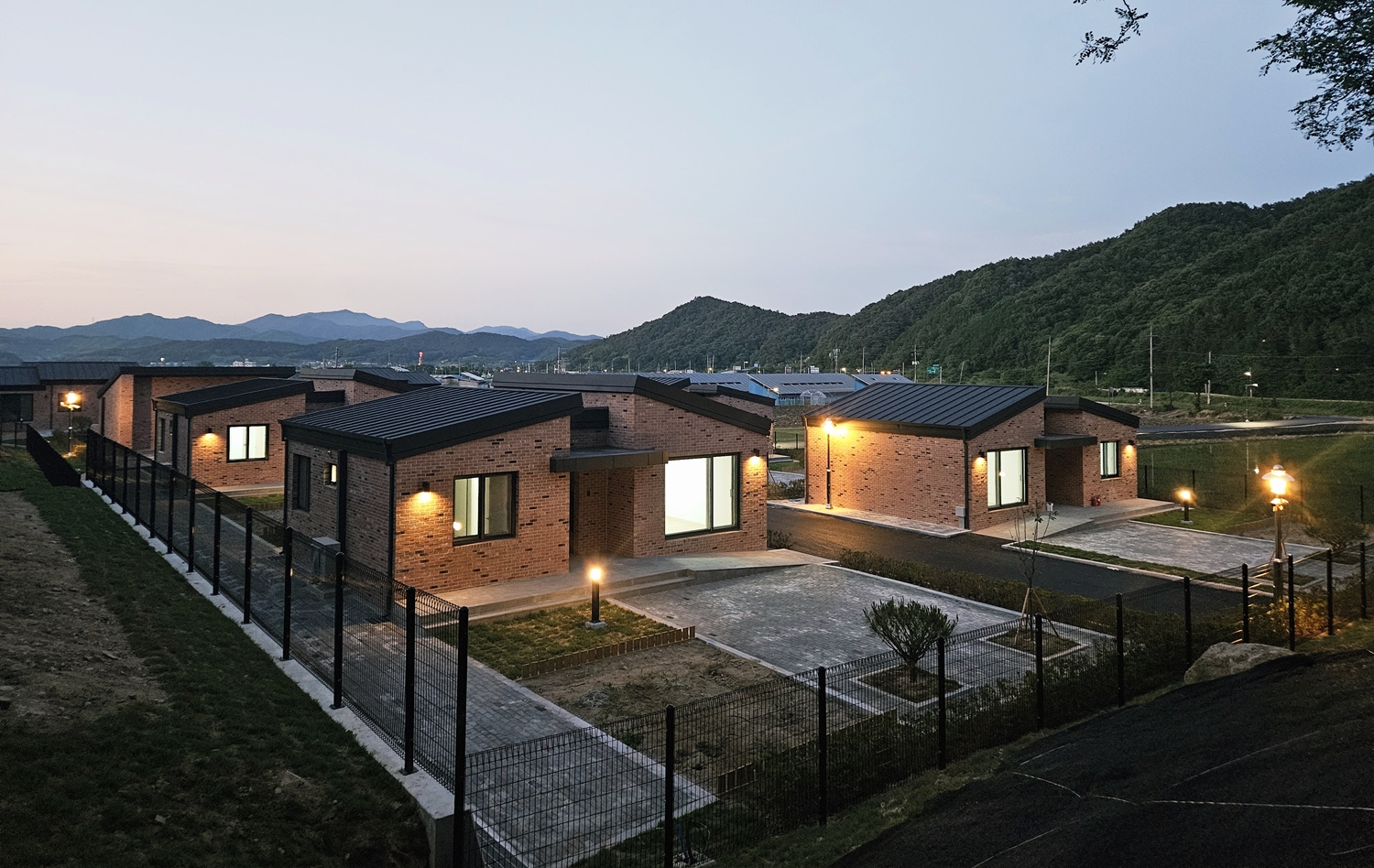 정읍시, 칠보면 ‘농촌유학 가족 거주 시설’ 준공…인구 유입 마중물 기대 (3)