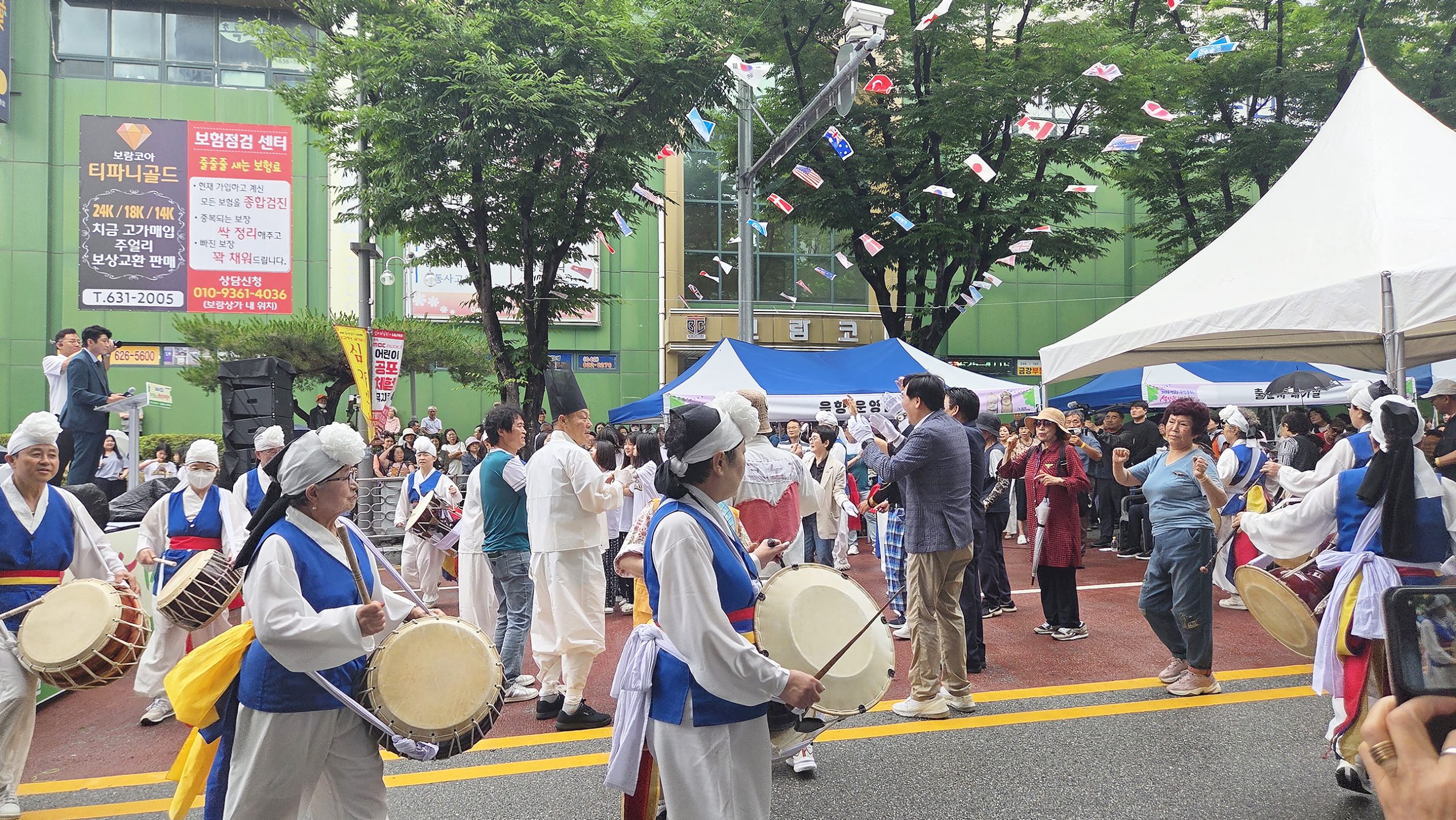 주민이 결정하고 함께 즐겼다… 대전 대덕구 법2동 주민총회·석장승 마을축제 개최