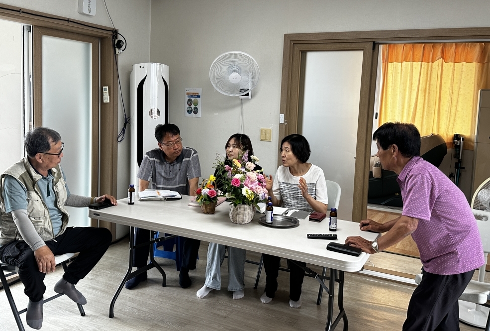 정읍 수성동·장명동·이평면 신임 장, 복지시설 순회하며 어르신 고충 청취 (3)