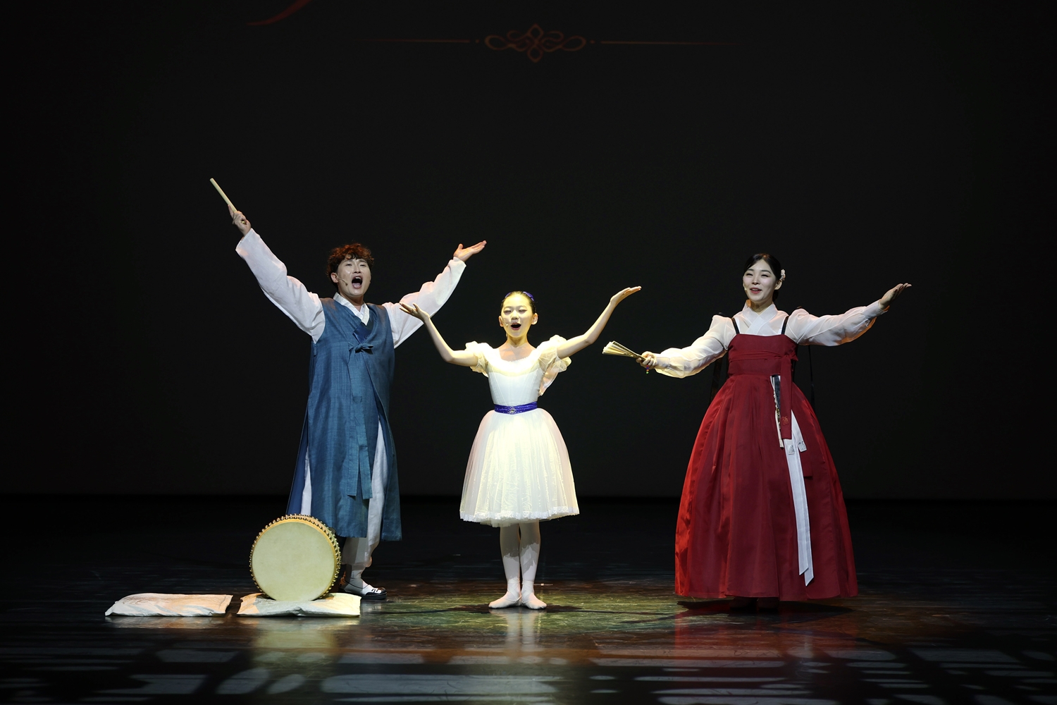 전통 소리와 서양 발레의 만남… 정읍시, ‘컬러링 비빔발레’ 성료 (3)