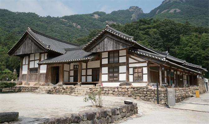 부안 내소사 대웅보전 관음보살 벽화‧설선당과 요사 국가지정문화유산 보물 지정 2번째 이미지