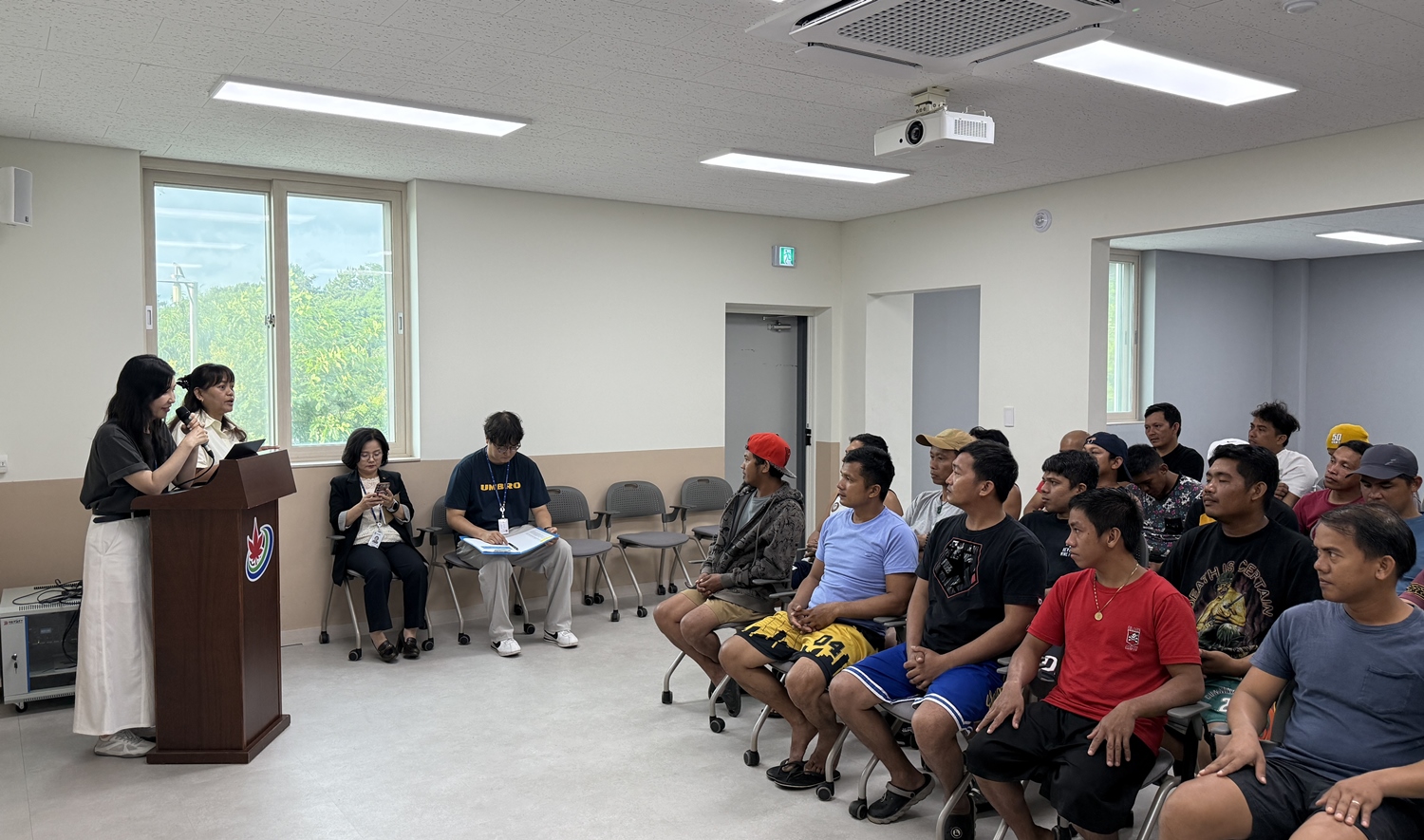 정읍시, 외국인 계절근로자 소통 확대…안정적 정착 지원 (2)