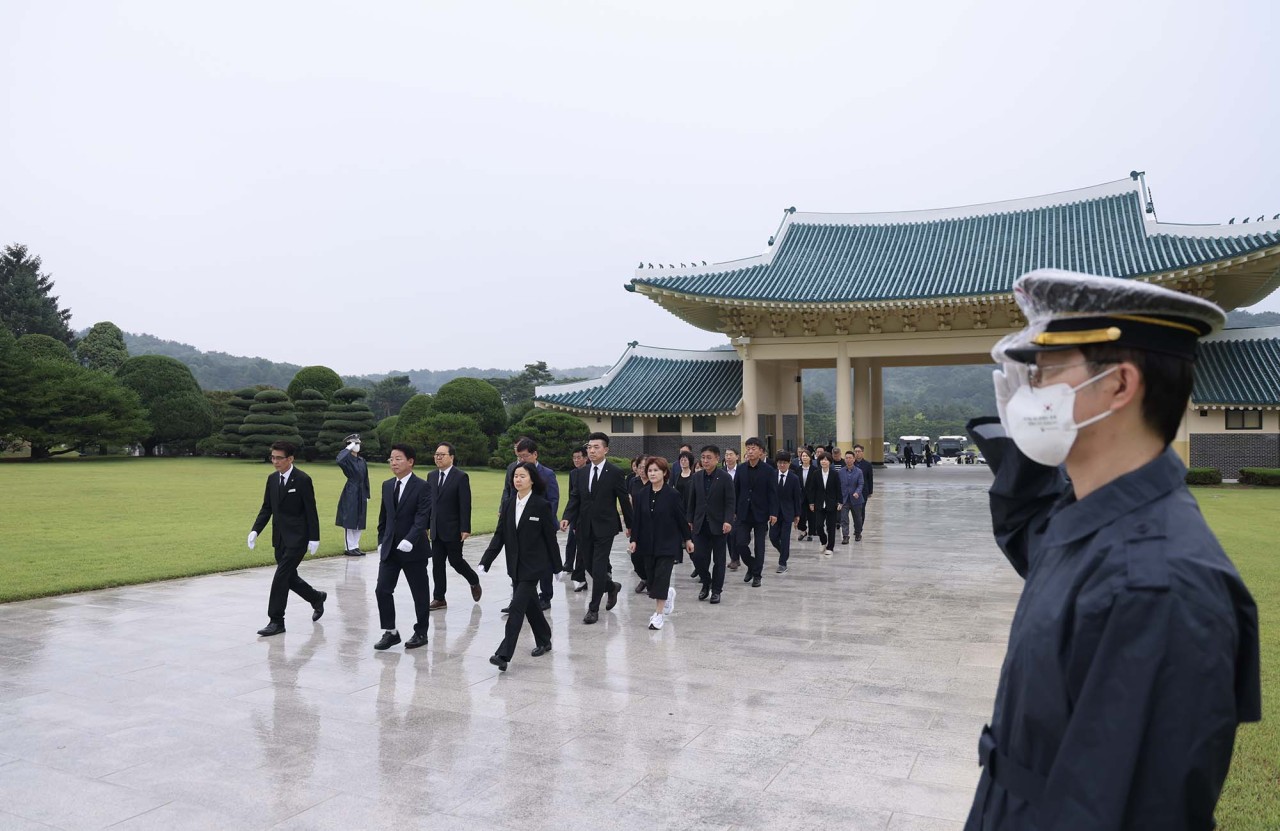김찬술 대덕구청장, 취임 첫날 환경관리요원과 현장 행보… 민선9기 첫걸음