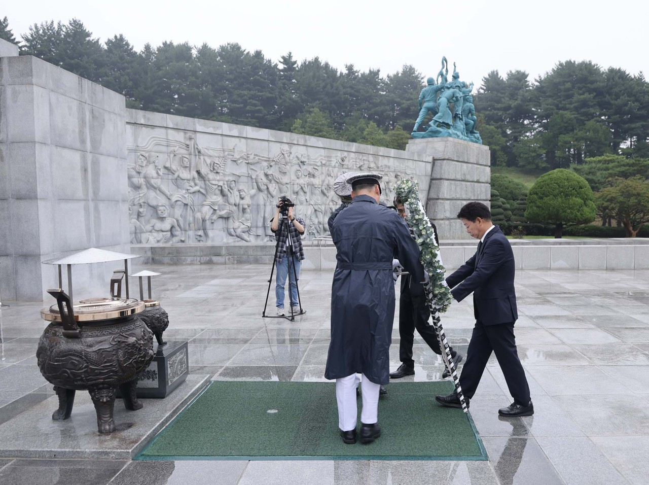 김찬술 대덕구청장, 취임 첫날 환경관리요원과 현장 행보… 민선9기 첫걸음