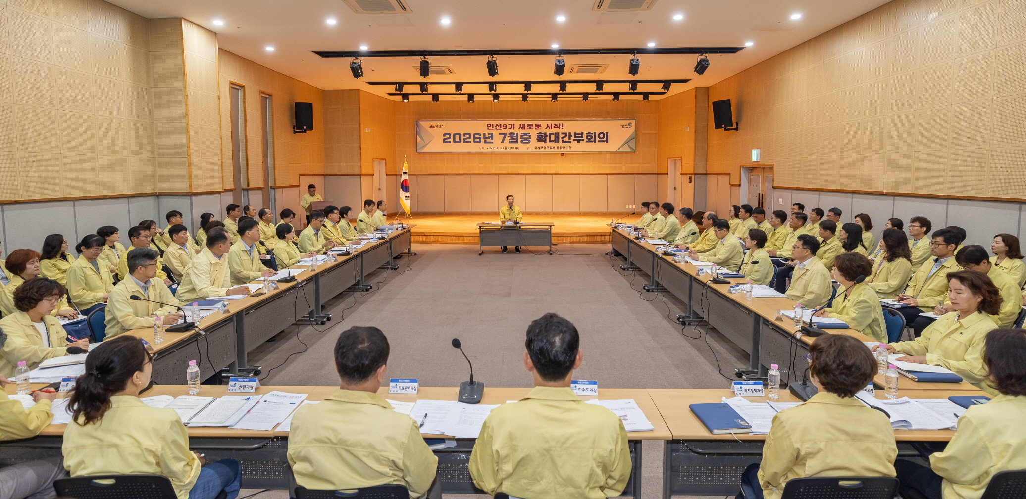 1_최정호 익산시장, 시장실 나서 시민 속으로 (5)