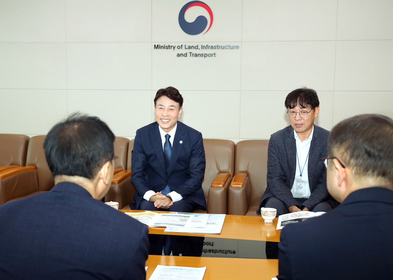전문학 서구청장, 국토부 장관 만나… 도시 정비 현안 해결“박차”