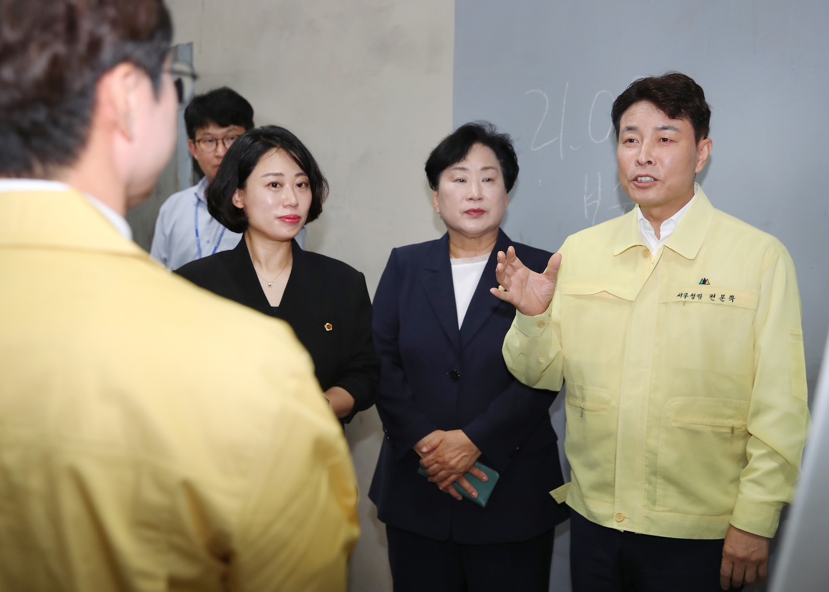 전문학 서구청장, 여름철 재난 대비 탄방지하차도 현장 점검