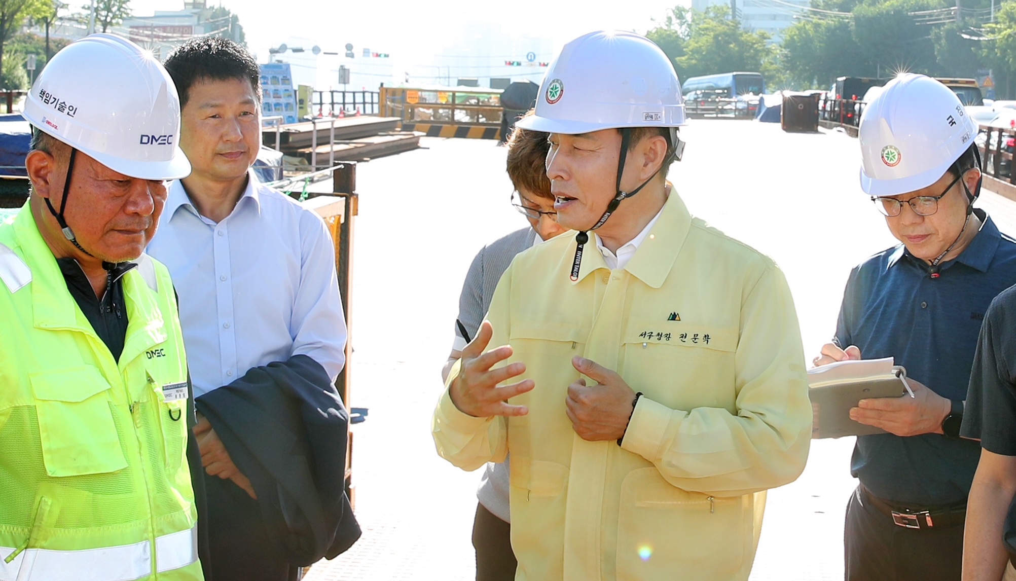 전문학 서구청장, 출근길 정림동 트램 공사 현장 방문