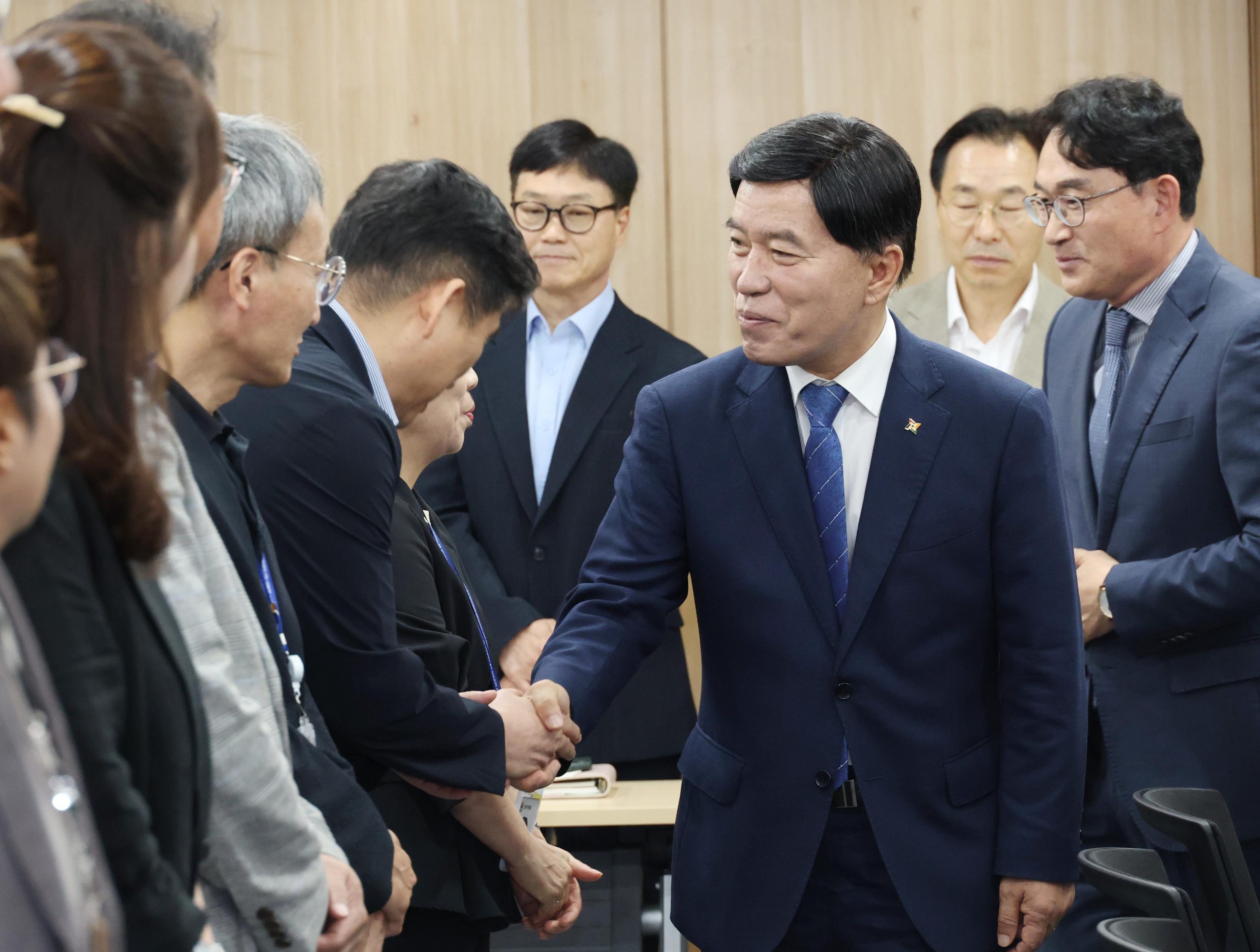 황인호 동구청장, "공약은 속도감 있게… 현장은 더 가까이"
