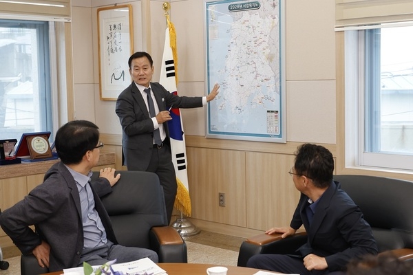 신안군 관내 도로 SOC 현안 사업 해결 나서…