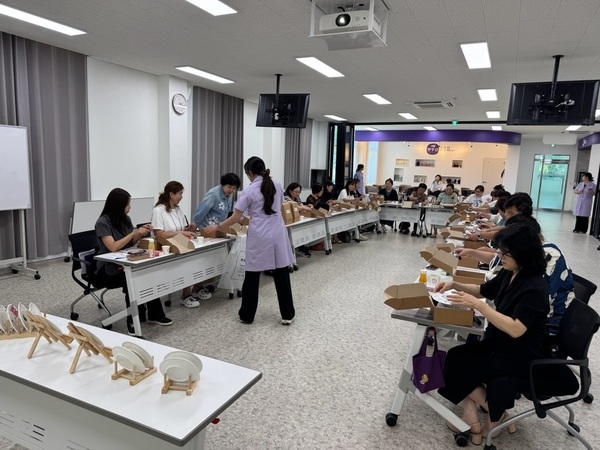 신안군 어린이·사회복지급식관리지원센터, ‘2026 조리 종사자 집합 교육’ 개최..