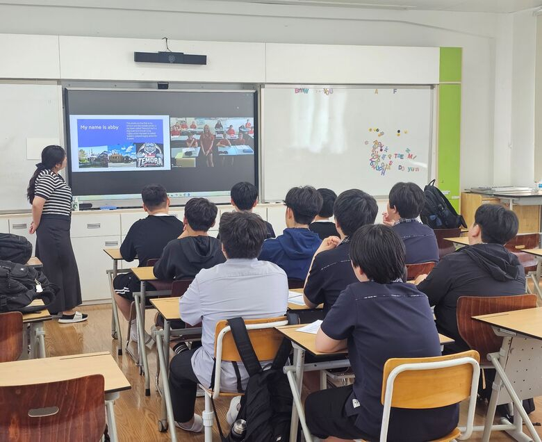 영암군, “내 손 안에 Y-영어” 수강생 모집 조기 마감 이미지 2