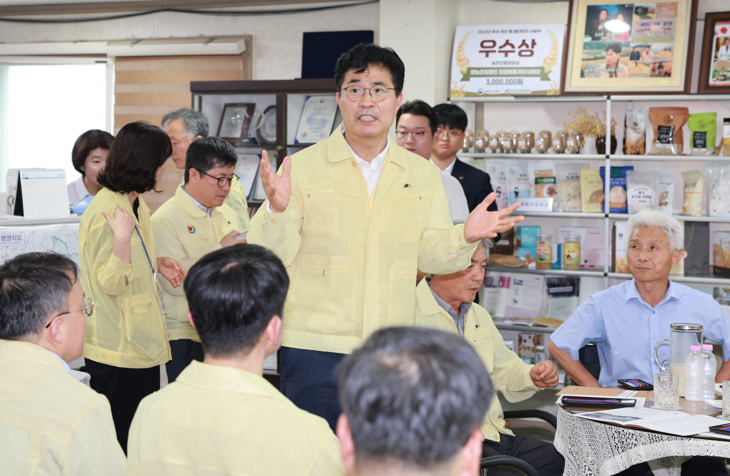 -전북특별자치도, 폭염 비상대응 3단계 격상 - 이원택지사, 폭염 현장 점검… 도민 안전이 최우선 이미지(3)