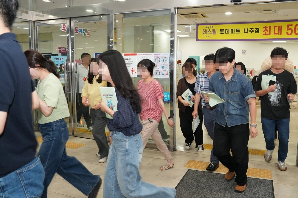 나주시 “공습 상황에도 신속하게”…민방위 대피훈련 첨부 이미지 2