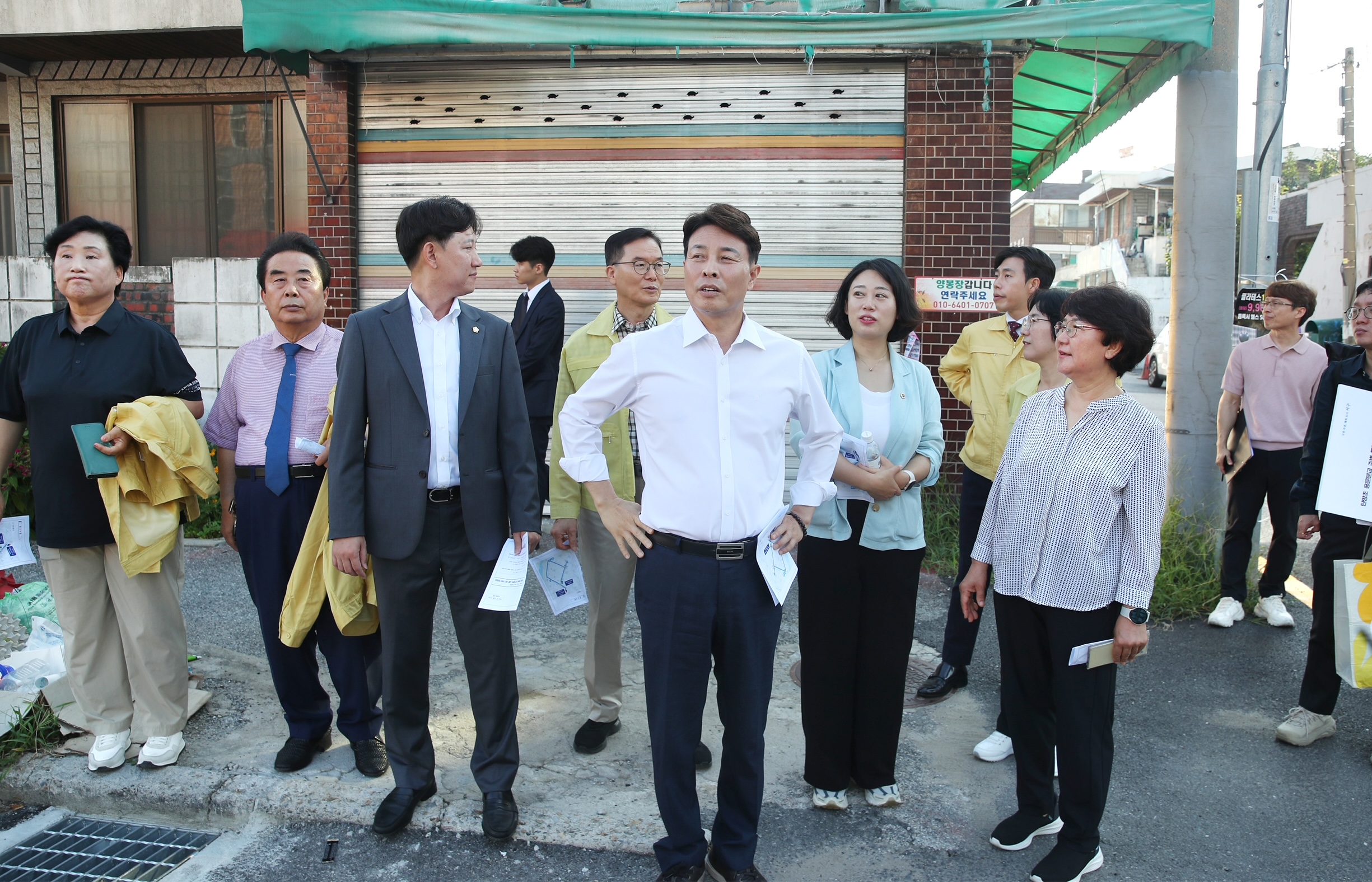 전문학 서구청장, 어린이 안전 위해 통학로 현장으로