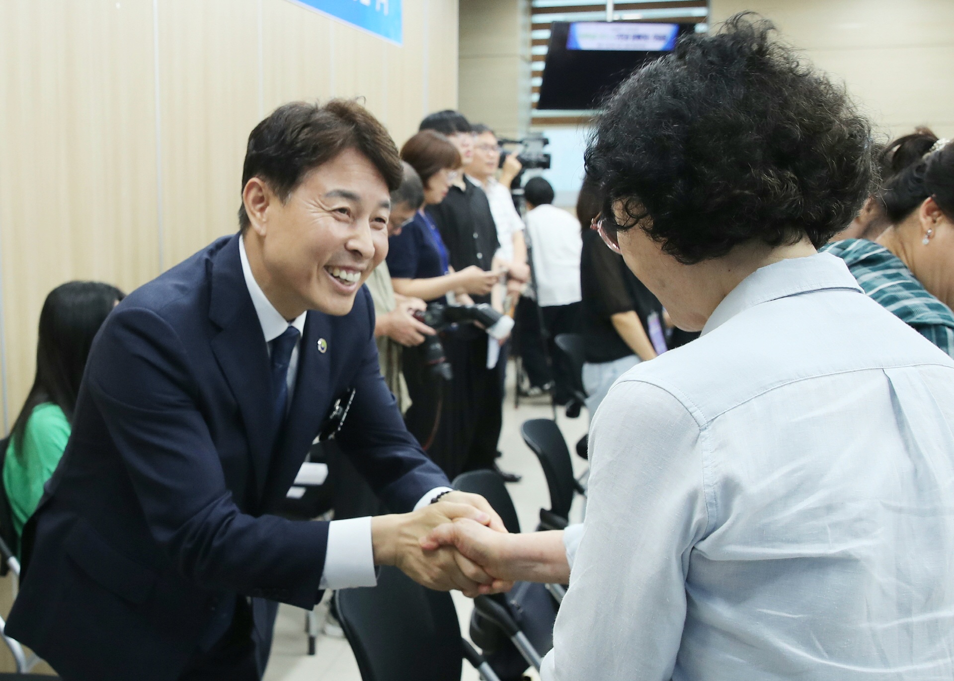 전문학 서구청장 취임 한 달... “매일 아침 현장 누벼”