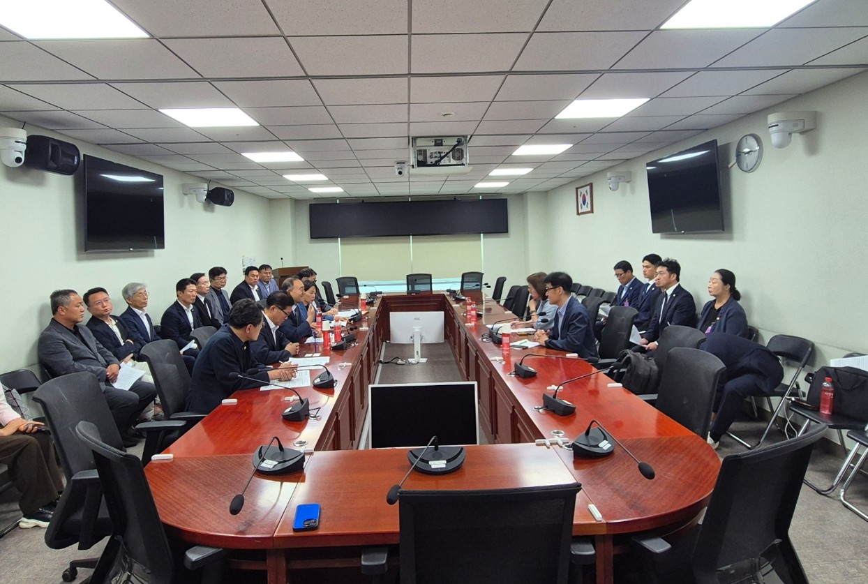 목포지역 정치권·목포대, 국회 소통관서 「위법·불공정 전남국립의대 추천안 전면 재검토 촉구 기자회견