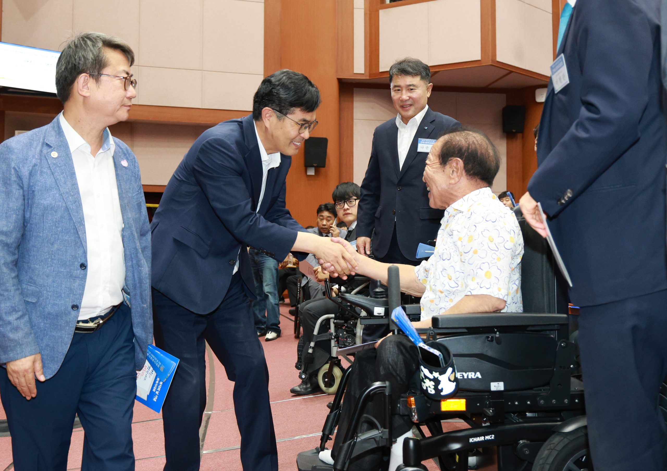 전북자치도, 제27회 사회복지의 날 기념 사회복지대회 개최 이미지(2)