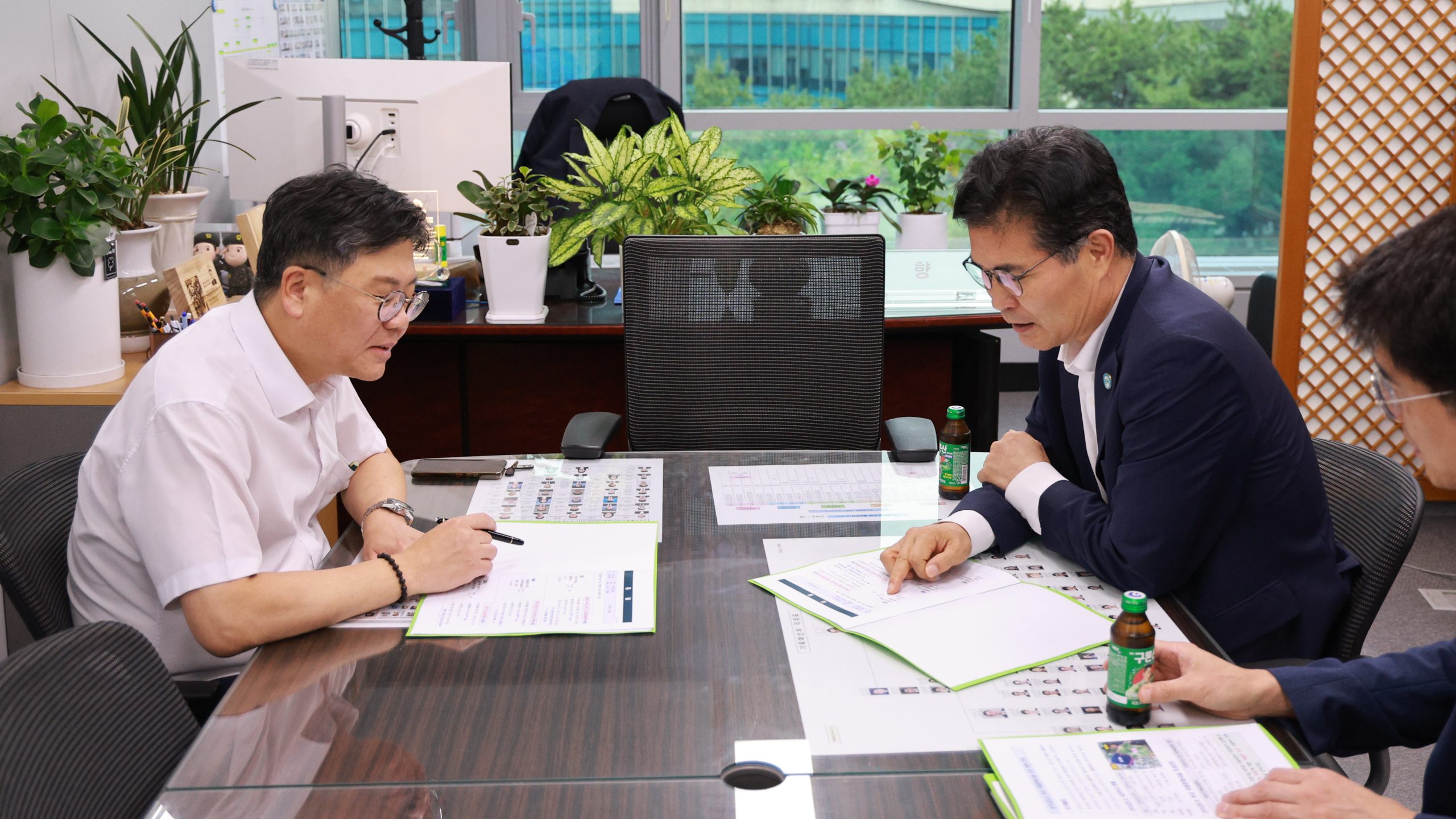 이원택 도지사, 기획처에 핵심사업 건의… 2027년 국가예산 확보 총력 이미지(4)