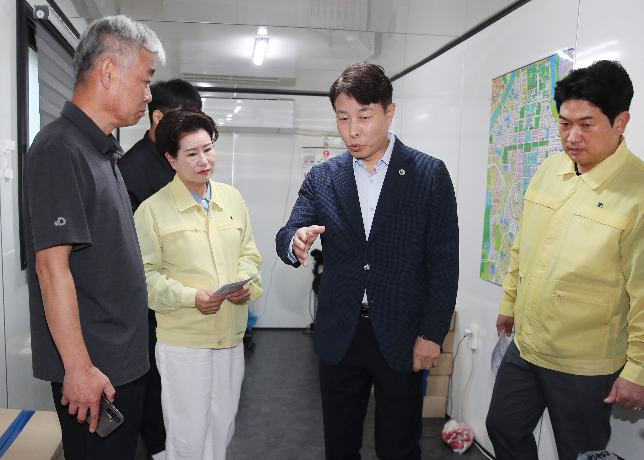 전문학 서구청장, 환경공무관 휴게시설 안전 점검
