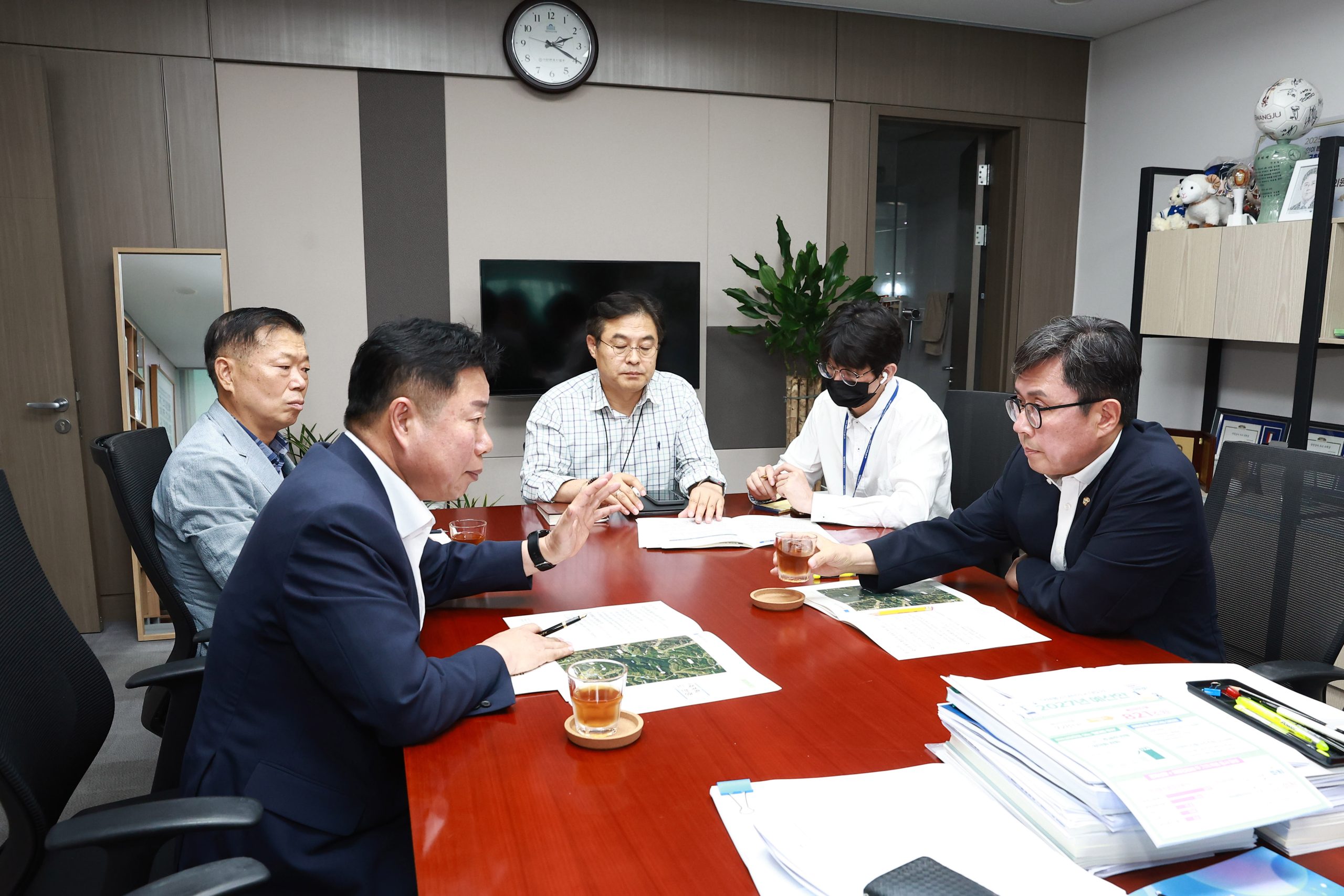 화순군수, 지역 미래 성장동력 확보 위해 국회 찾아 현안 사업 건의 2