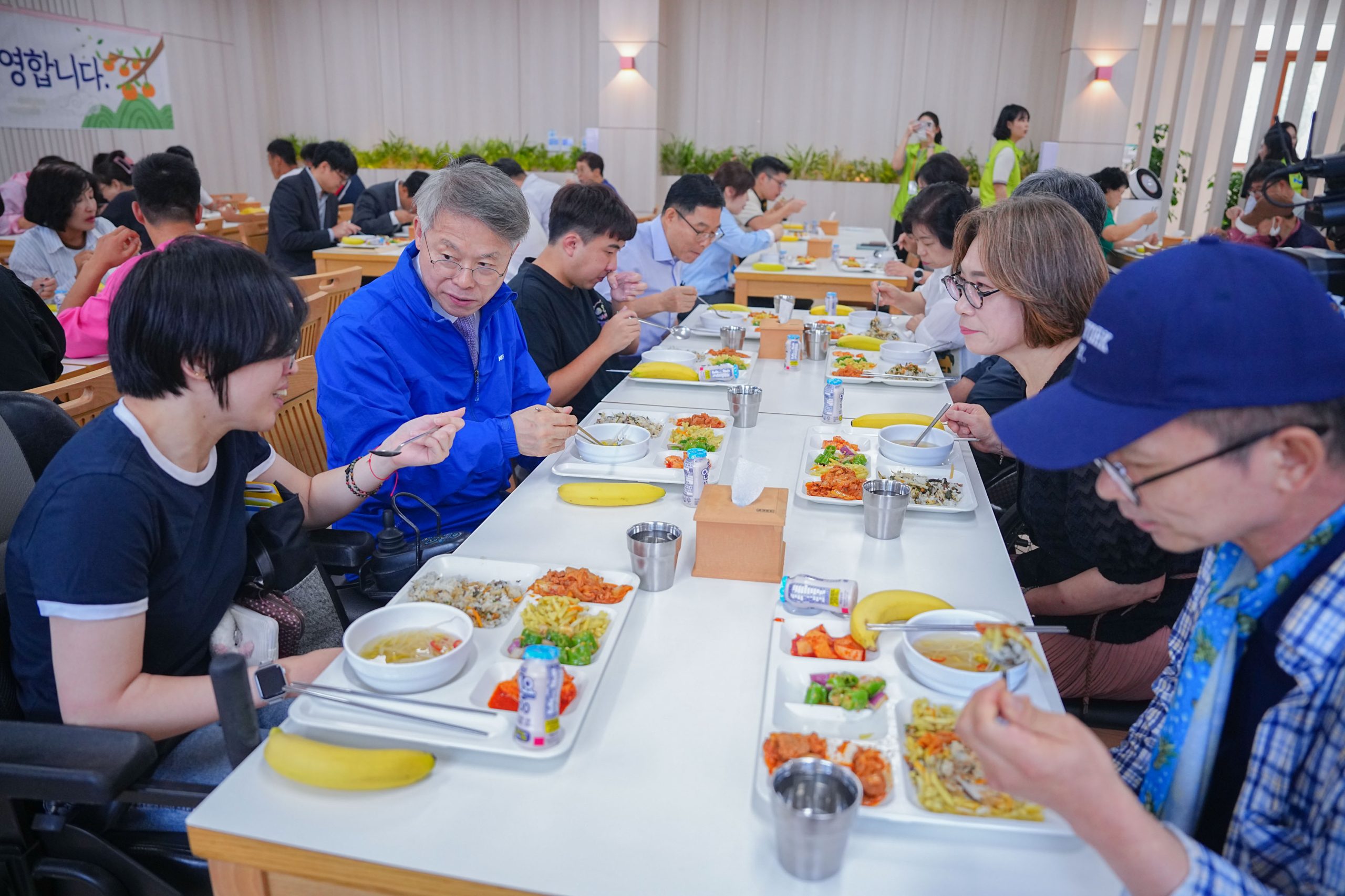 민형배 시장, 추석 앞두고 장애인복지관 찾아 온정 나눠