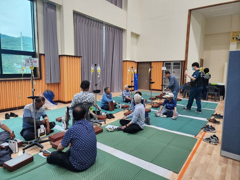 영암 농촌 왕진버스, 2읍 9면 돌며 주민 3,100여 명 진료 이미지 2