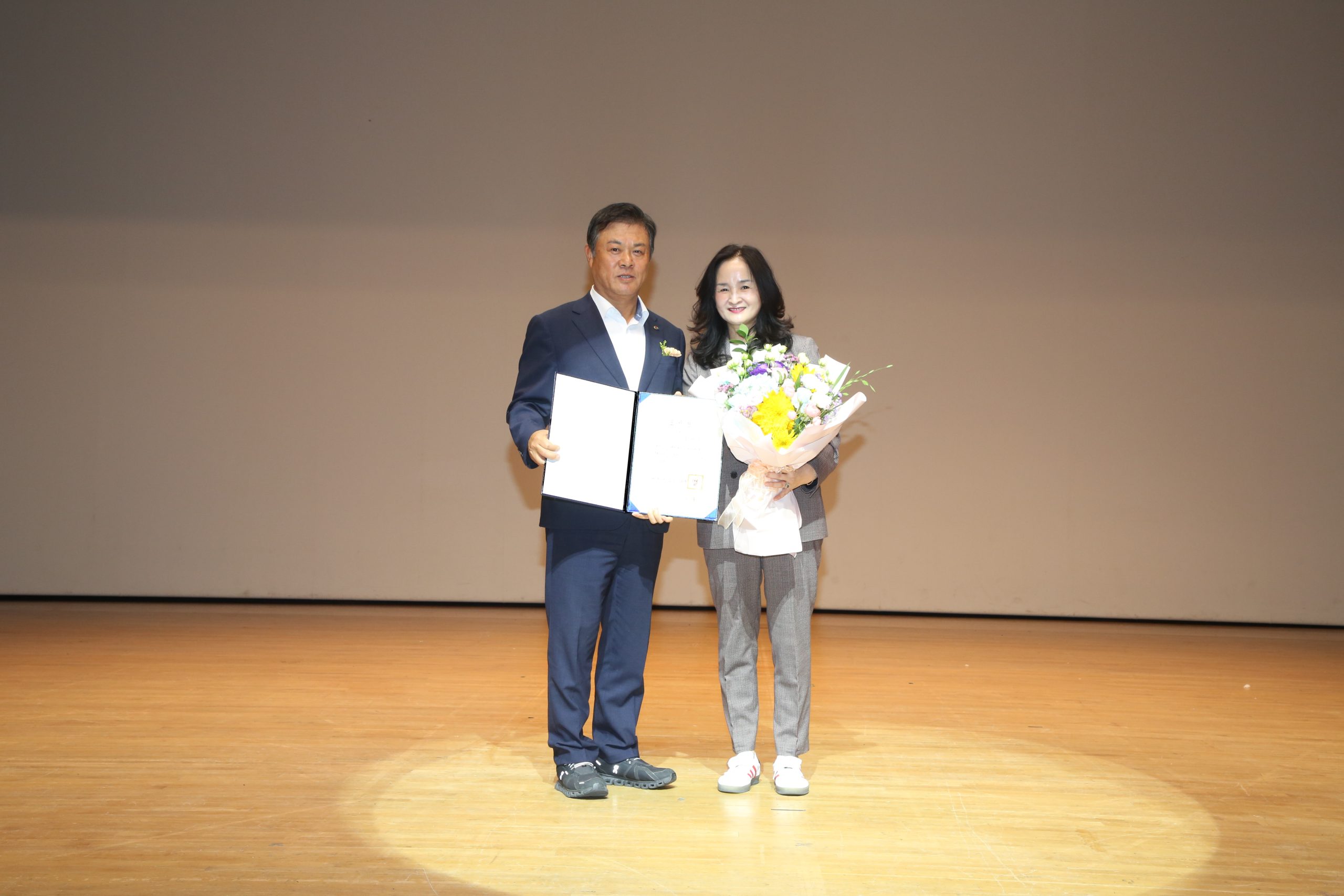 국악 공연부터 유공자 표창까지…정읍시, 제30회 노인의 날 행사 (2)