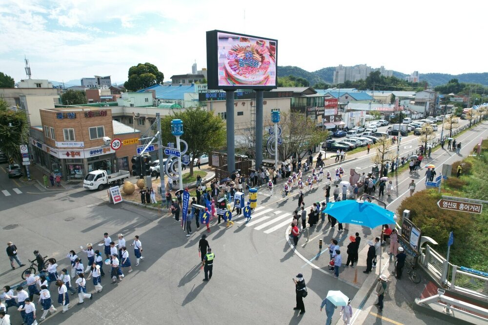천년 목사행차에 미래도시 더했다…빛가람동 이색 퍼포먼스 첨부 이미지 2