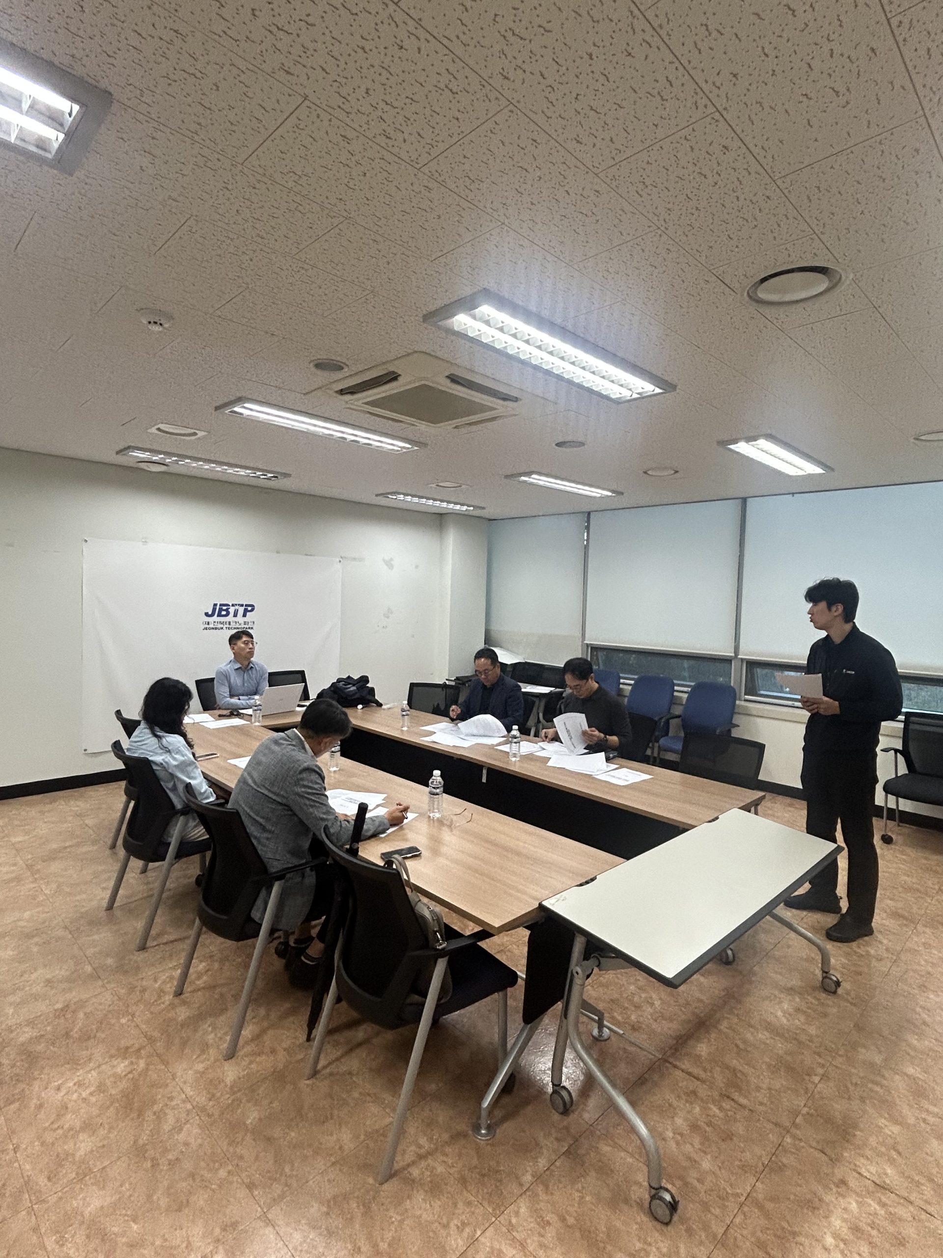 [수소연료전지팀] 새만금 인근 수전해 기술 국산화 실증 부지 조성사업 비상주 감리 용역심의위원회2