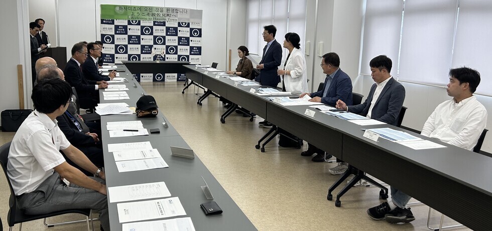 강진군이 일본 하사미정과 하사미정 토레토레 시장을 방문, 양 도시간 교류 협력방안을 모색했다.