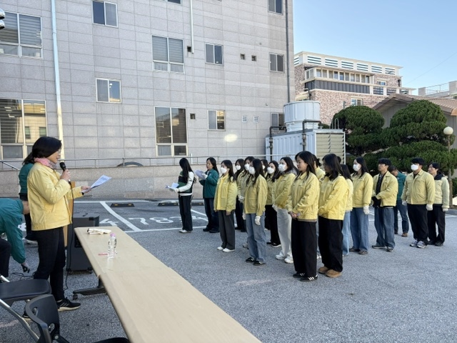 화재 알림부터 대피·구조까지…정읍시보건소, 소방서와 합동훈련 (2)