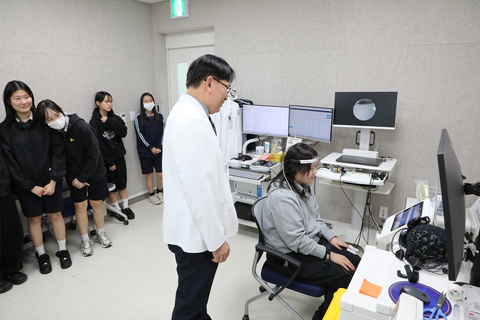 전남대병원, 고등학생들에게 미래 의료기술 소개