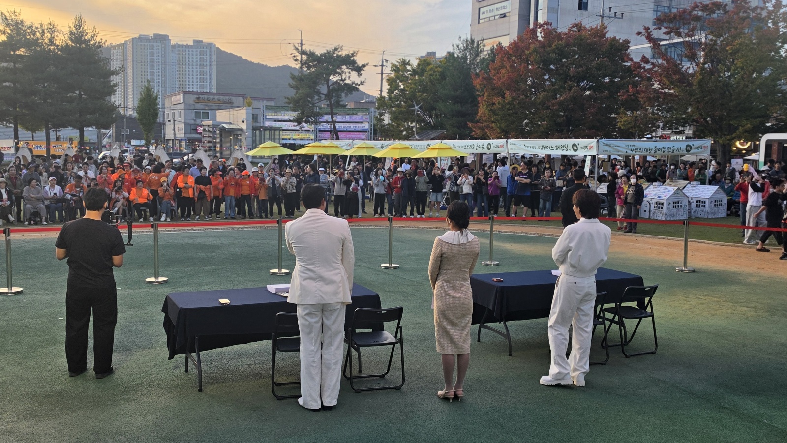 “도심 광장에 피어난 문화와 상생”...화순군문화관광재단, ‘광덕쿵덕’ 성료 3
