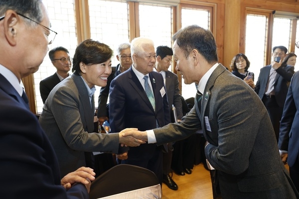 신안군, 가뭄 위기 극복을 위한 국비 확보 총력..'전국농어촌지역 군수협의회서 도서 지역 가뭄 실태 알리고 정부 긴급 지원 건의' 3